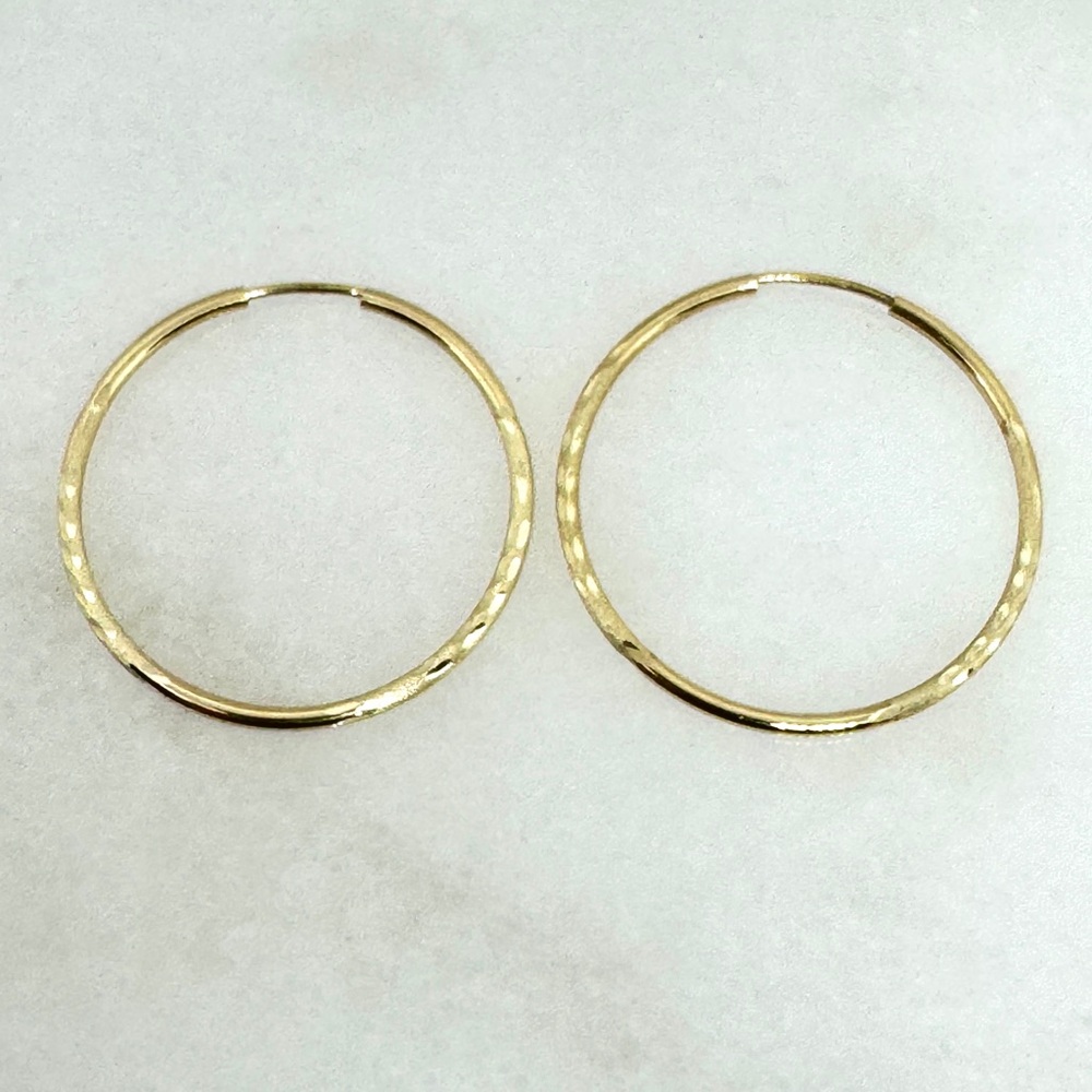 10K Yellow Gold 1 inch/25mm Endless Diamond Cut Hoop Earrings 1.08g - New